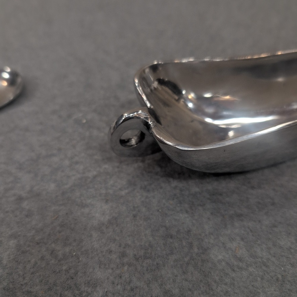 Pewter Leaf Shaped Salt Cellar with Matching Serving‎ Spoon Set - Picture 4 of 6